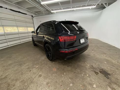 Used 2017 Audi Q7 3.0T Premium Plus image 4