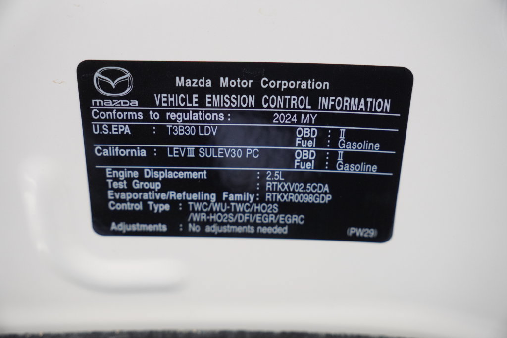 Used 2024 MAZDA MAZDA3 s FWD image 39