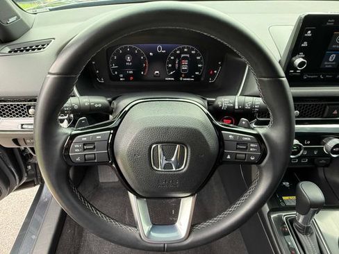 Used 2024 Honda Civic Sport Touring image 13