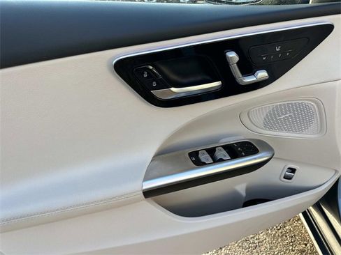 Certified 2023 Mercedes-Benz C 300 4MATIC Sedan image 15