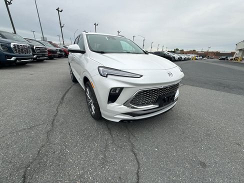 New 2026 Buick Encore GX Avenir w/ Avenir Technology Package AWD/4WD image 14