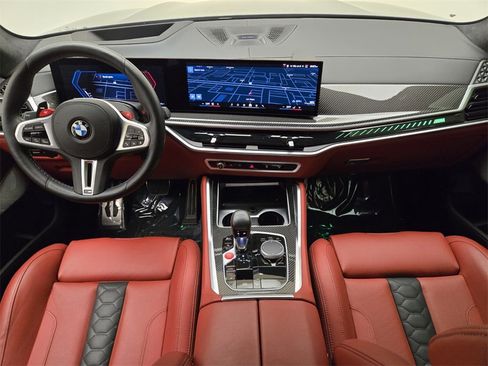 Used 2025 BMW X5 M Competition w/ Executive Package image 24