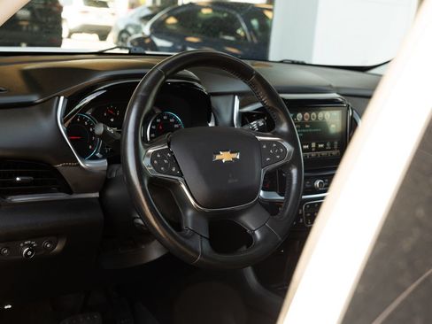 Used 2019 Chevrolet Traverse Premier w/ LPO, Floor Liner Package AWD/4WD image 15