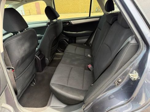 Used 2016 Subaru Outback 2.5i Premium AWD/4WD image 7