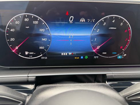 New 2026 Mercedes-Benz GLE 450 4MATIC image 18