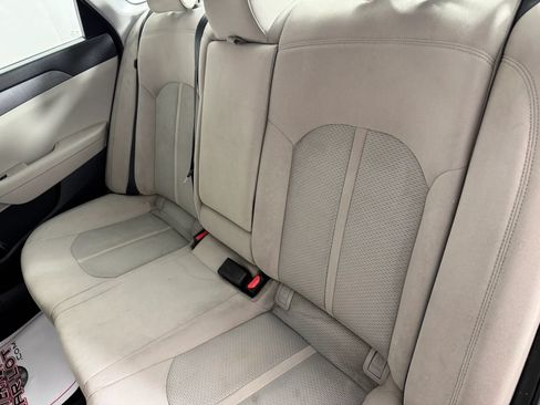 Used 2017 Hyundai Sonata SE w/ Cargo Package FWD image 31