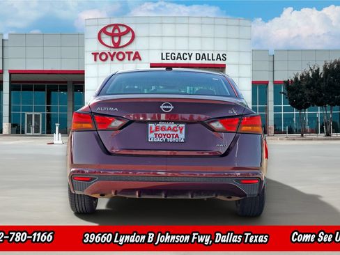 Used 2023 Nissan Altima 2.5 SV AWD/4WD image 7