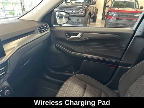 Used 2023 Ford Escape Active w/ Tech Pack #2 AWD/4WD image 25