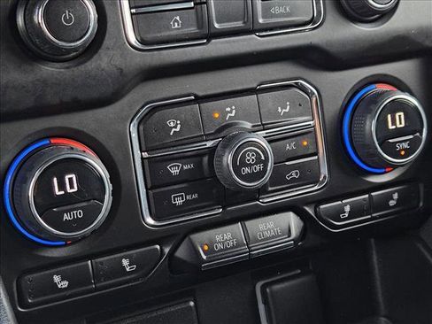 Used 2023 Chevrolet Tahoe LT image 15