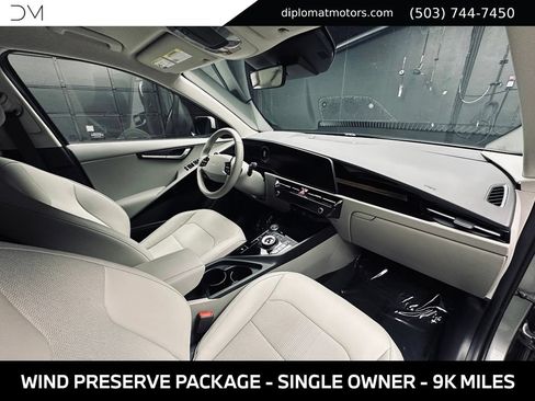Used 2023 Kia Niro Wind w/ Wind Preserve Package FWD image 17