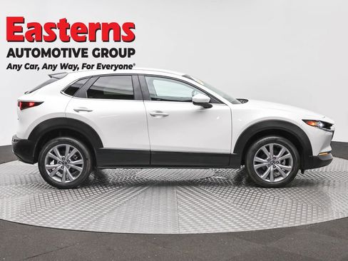 Used 2022 MAZDA CX-30 AWD 2.5 S w/ Select Package image 4