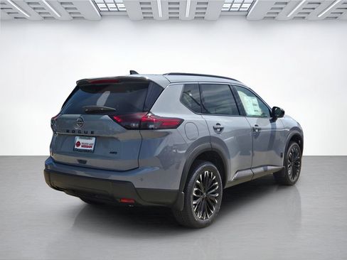 New 2026 Nissan Rogue Dark Armor AWD/4WD image 4