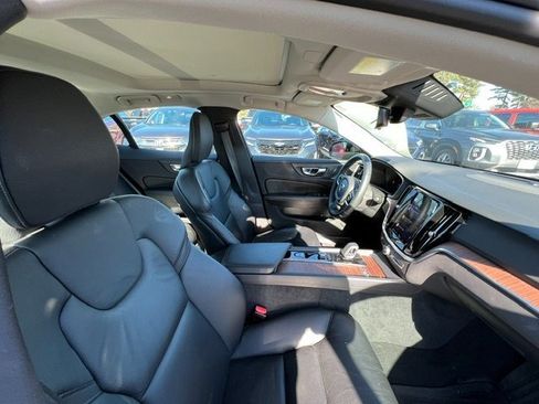 Used 2023 Volvo S60 B5 Plus w/ Climate Package image 14