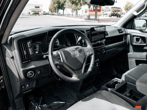 Used 2014 Honda Ridgeline Sport image 18