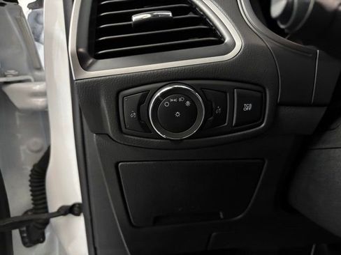 Used 2023 Ford Edge SEL image 24