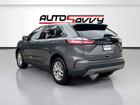 Used 2023 Ford Edge SEL w/ Convenience Package image 5