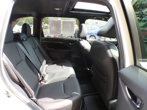 Used 2026 Subaru Forester Touring AWD/4WD image 21