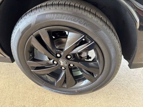 Used 2024 Buick Encore GX Sport Touring image 35