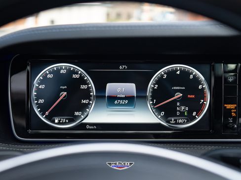 Used 2017 Mercedes-Benz S 550 Sedan image 30