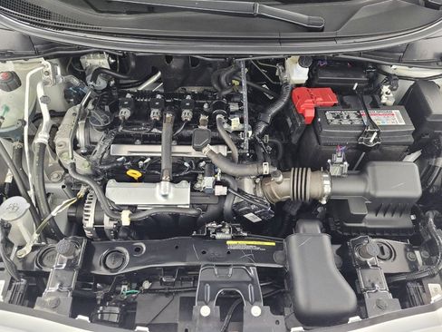 Used 2025 Nissan Versa S w/ Trunk Package image 30