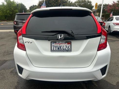 Used 2017 Honda Fit LX image 4
