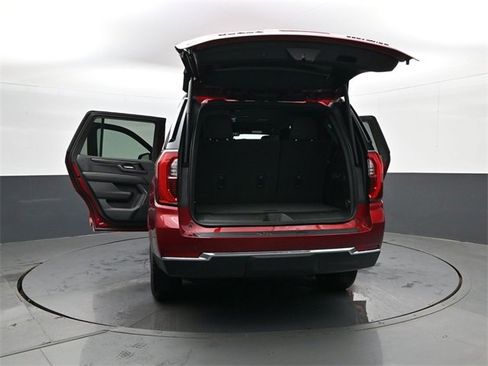 New 2026 GMC Yukon Elevation image 33