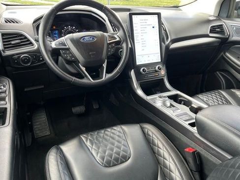 Used 2023 Ford Edge Titanium AWD/4WD image 29