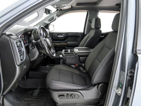 Used 2019 Chevrolet Silverado 1500 LT w/ All-Star Edition AWD/4WD image 28