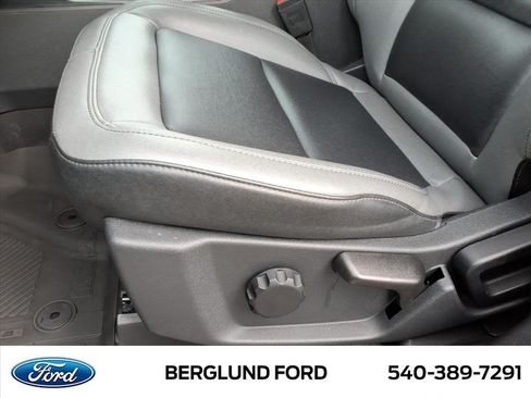 Used 2024 Ford Bronco Black Diamond AWD/4WD image 19