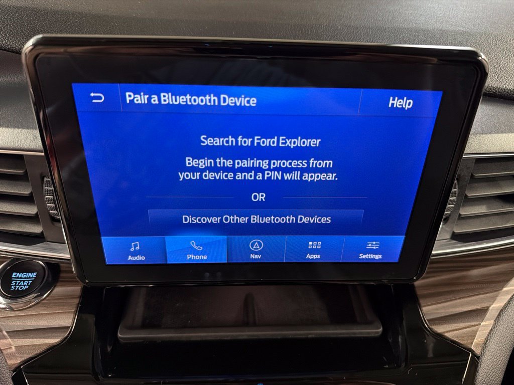 Used 2024 Ford Explorer Limited AWD/4WD image 11