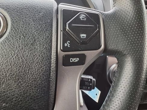Used 2019 Toyota 4Runner SR5 Premium AWD/4WD image 23