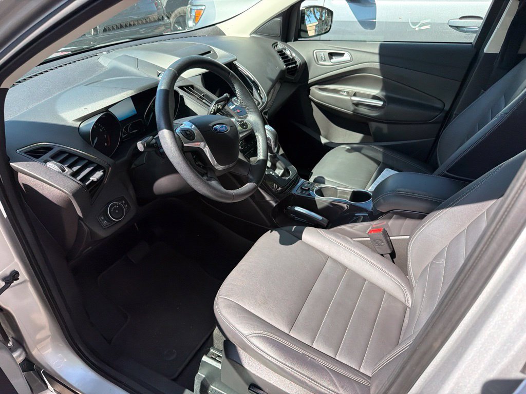 Used 2016 Ford Escape Titanium w/ Equipment Group 301A AWD/4WD image 6