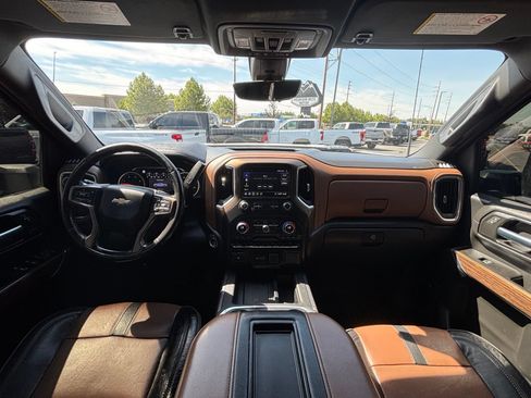 Used 2020 Chevrolet Silverado 3500 High Country w/ Z71 Off-Road Package AWD/4WD image 22