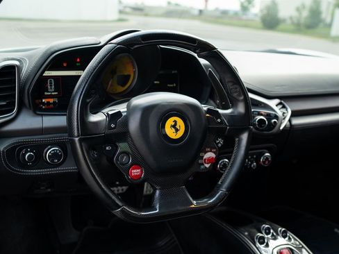 Used 2012 Ferrari 458 Italia Coupe RWD image 14