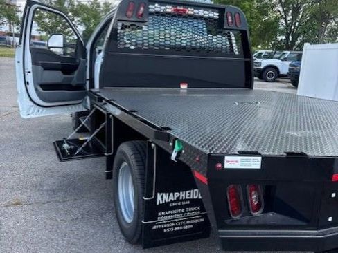 New 2025 Ford F350 XL image 2