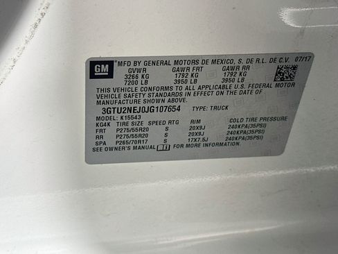 Used 2018 GMC Sierra 1500 SLT AWD/4WD image 12
