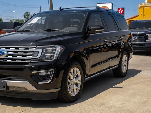 Used 2019 Ford Expedition Limited w/ Special Edition Package RWD image 7
