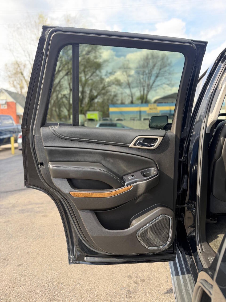 Used 2016 GMC Yukon Denali AWD/4WD image 11