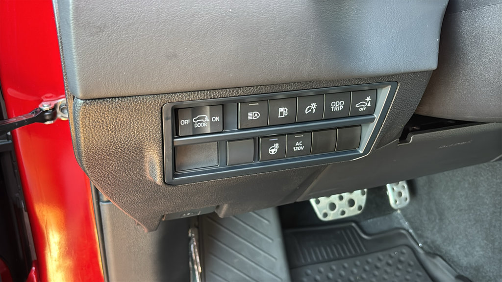 Used 2025 Toyota Sequoia Platinum w/ TRD Off-Road Package AWD/4WD image 15