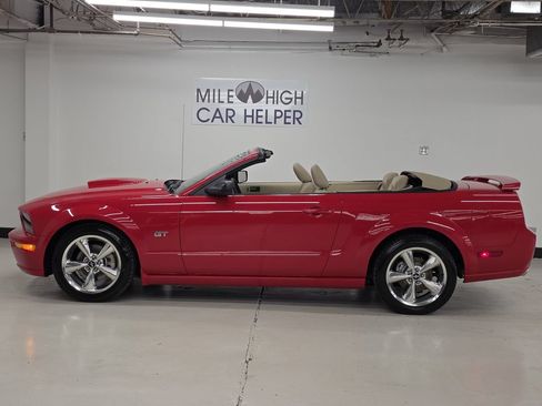 Used 2007 Ford Mustang GT Premium RWD image 28