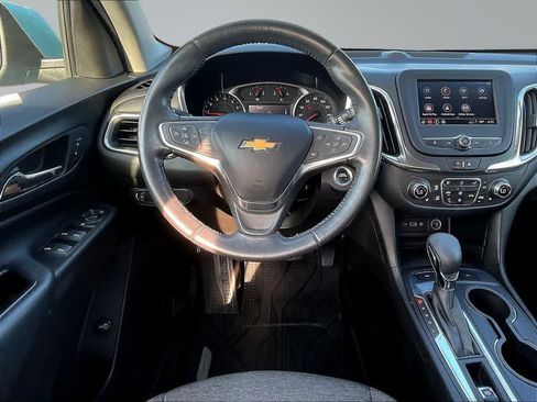 Used 2022 Chevrolet Equinox LT AWD/4WD image 10