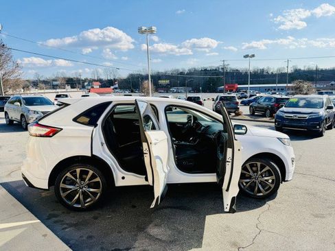 Used 2016 Ford Edge Sport image 15