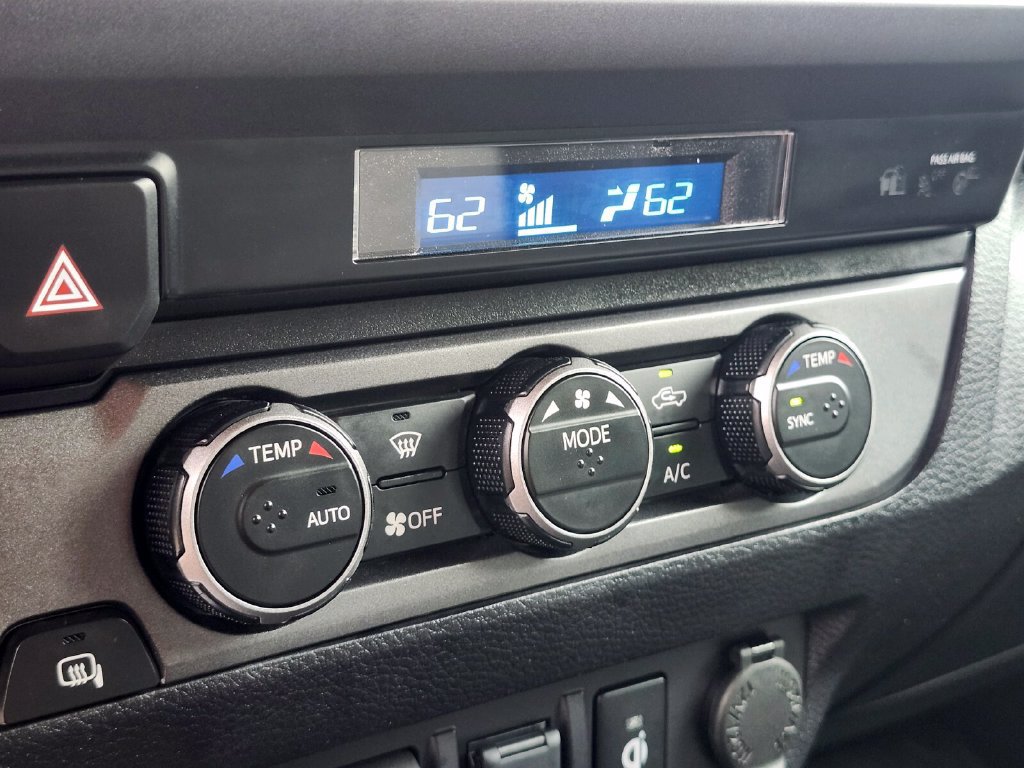 Used 2023 Toyota Tacoma TRD Off-Road AWD/4WD image 21