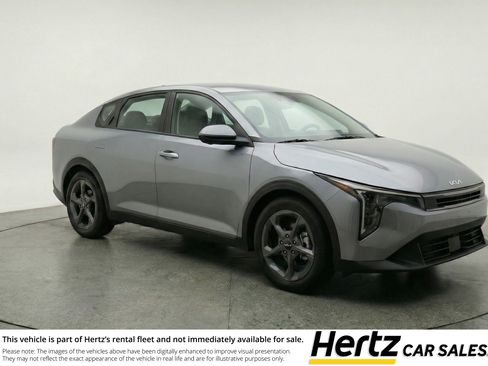 Used 2025 Kia K4 FWD image 1