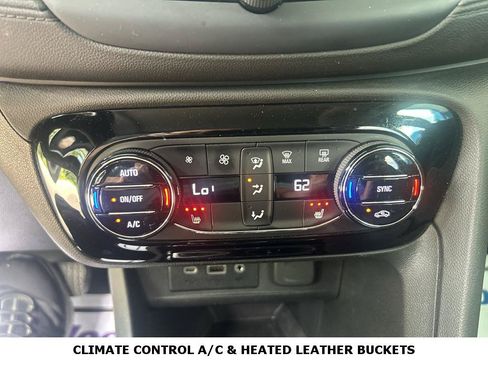 Used 2023 Buick Encore GX Essence w/ Experience Buick Package FWD image 29