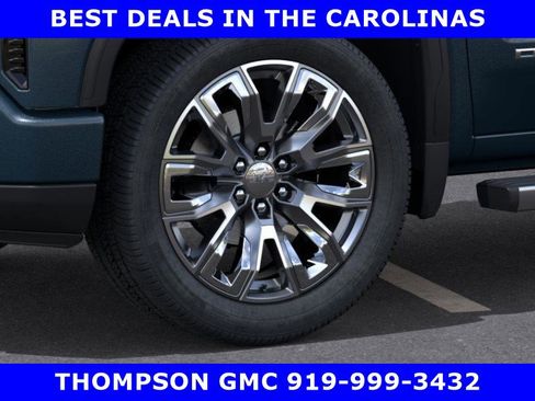 New 2026 GMC Sierra 1500 Denali w/ Denali Reserve Package AWD/4WD image 9