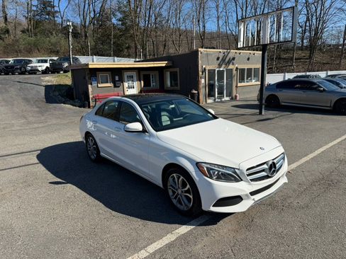 Used 2015 Mercedes-Benz C 300 4MATIC Sedan image 14