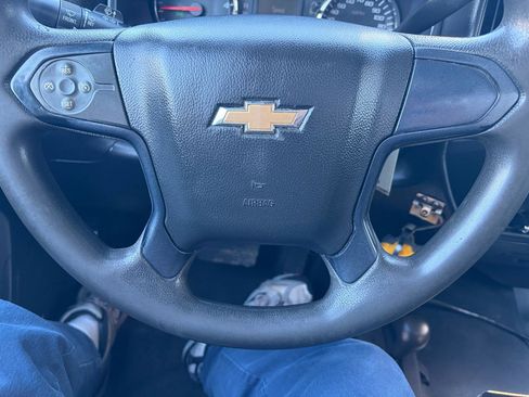 Used 2018 Chevrolet Silverado 3500 W/T w/ Snow Plow Prep Package image 26