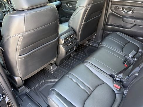 New 2026 Honda Pilot Touring image 4