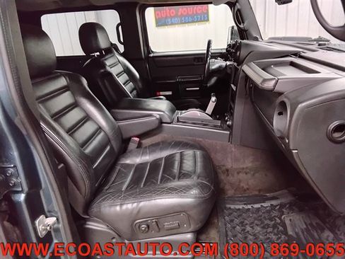 Used 2005 HUMMER H2 w/ Preferred Equipment Group image 16